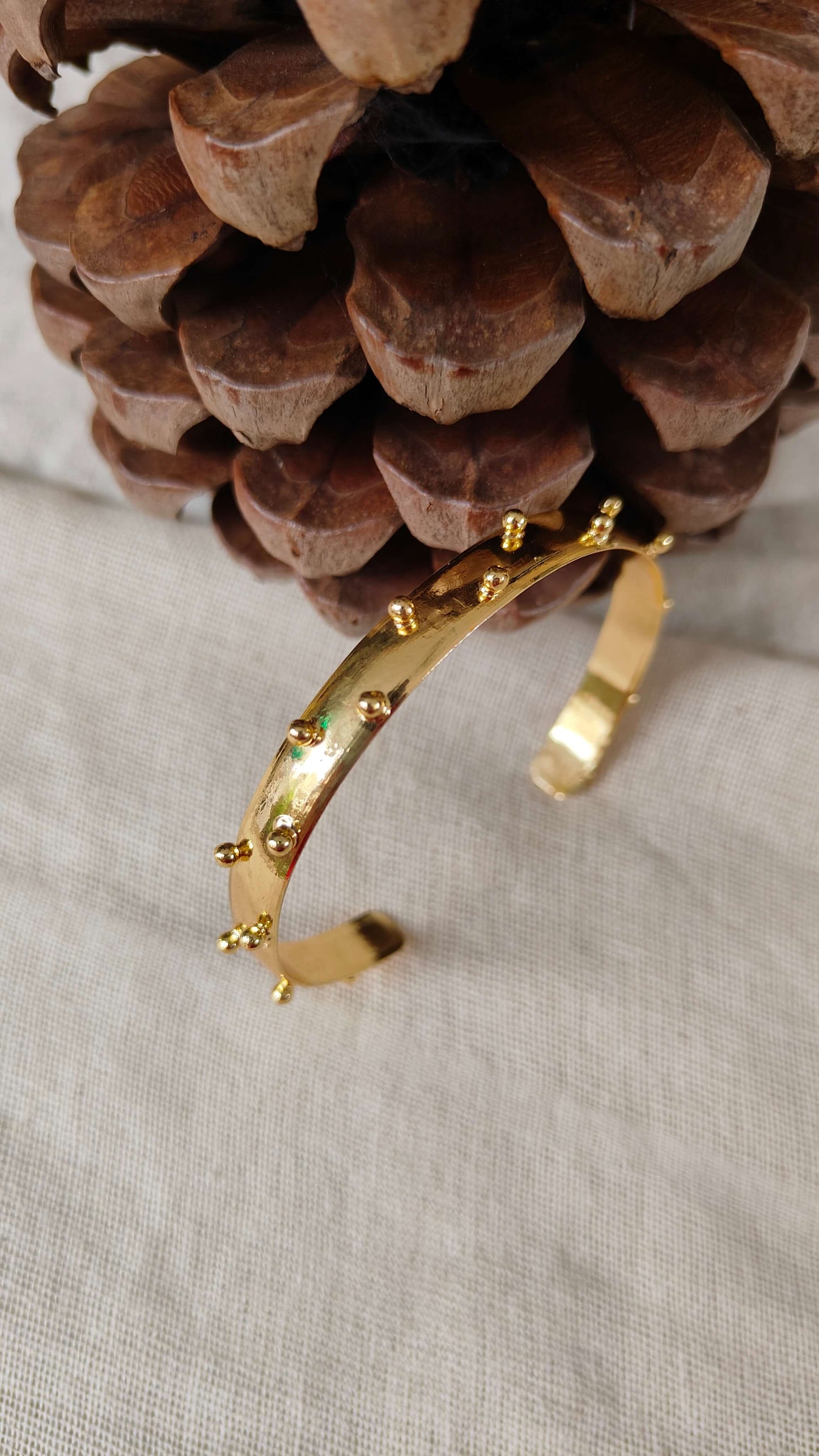 Riha Cuff