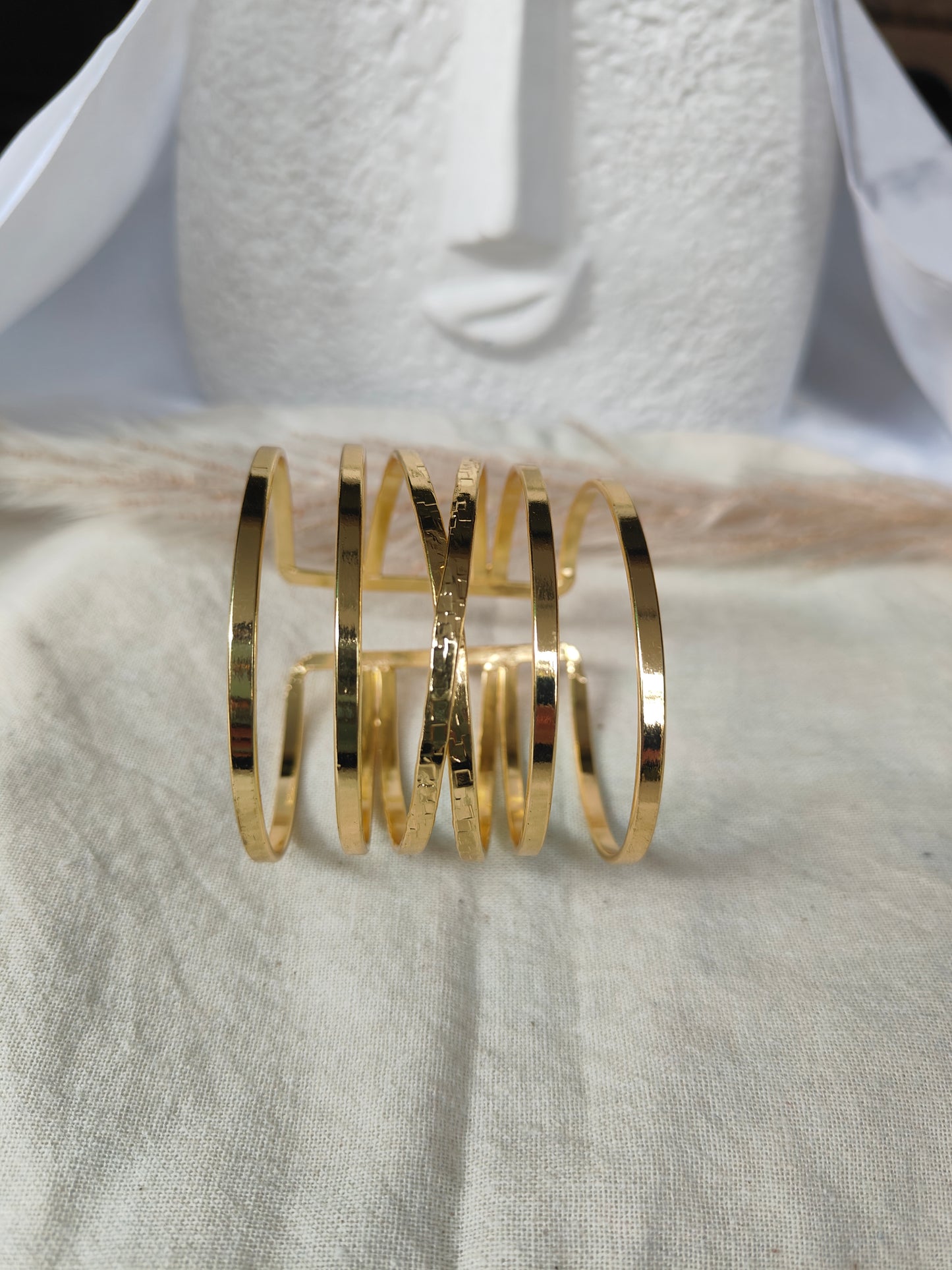 Raunak Cuff