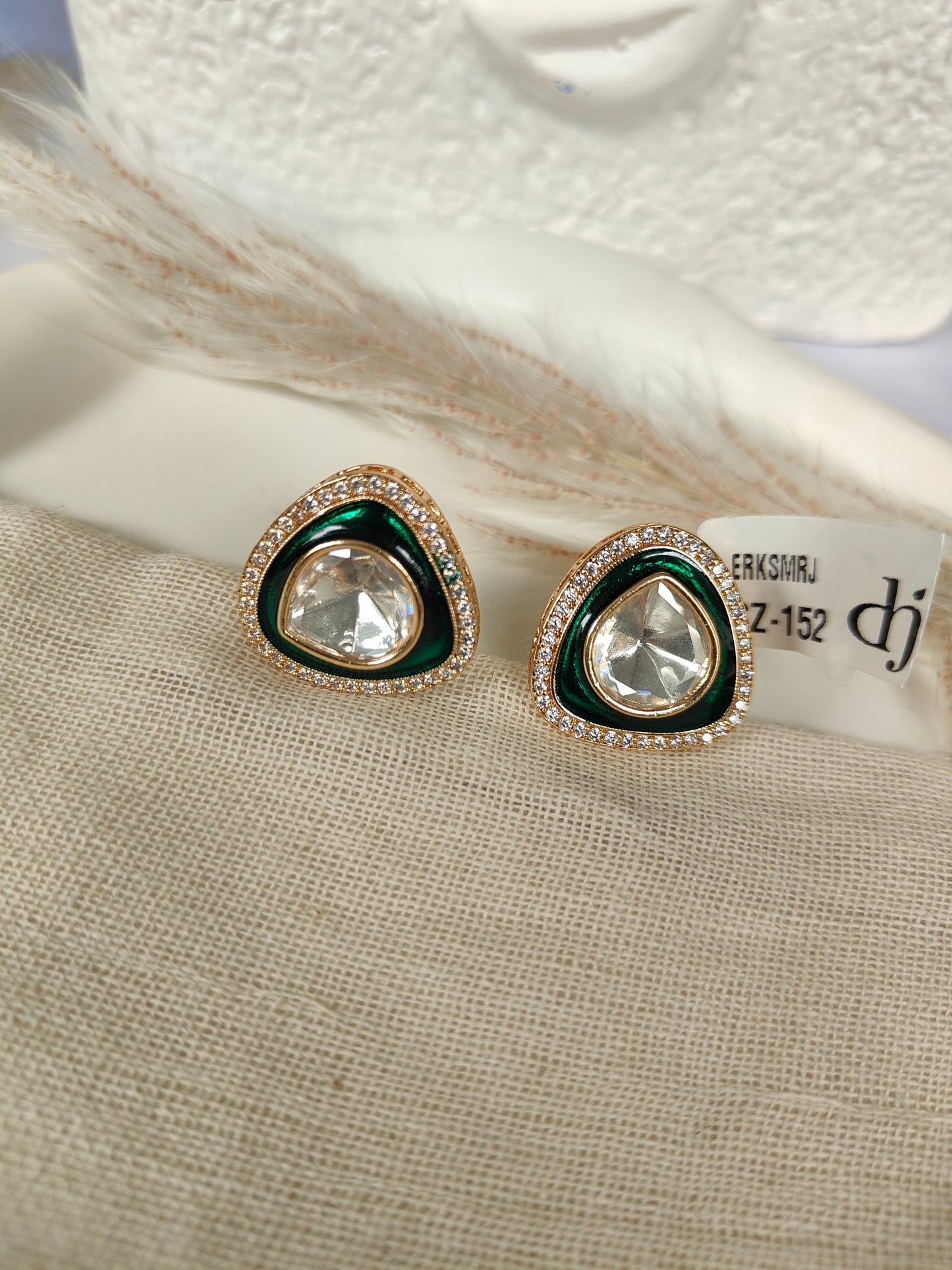 Noor Studs