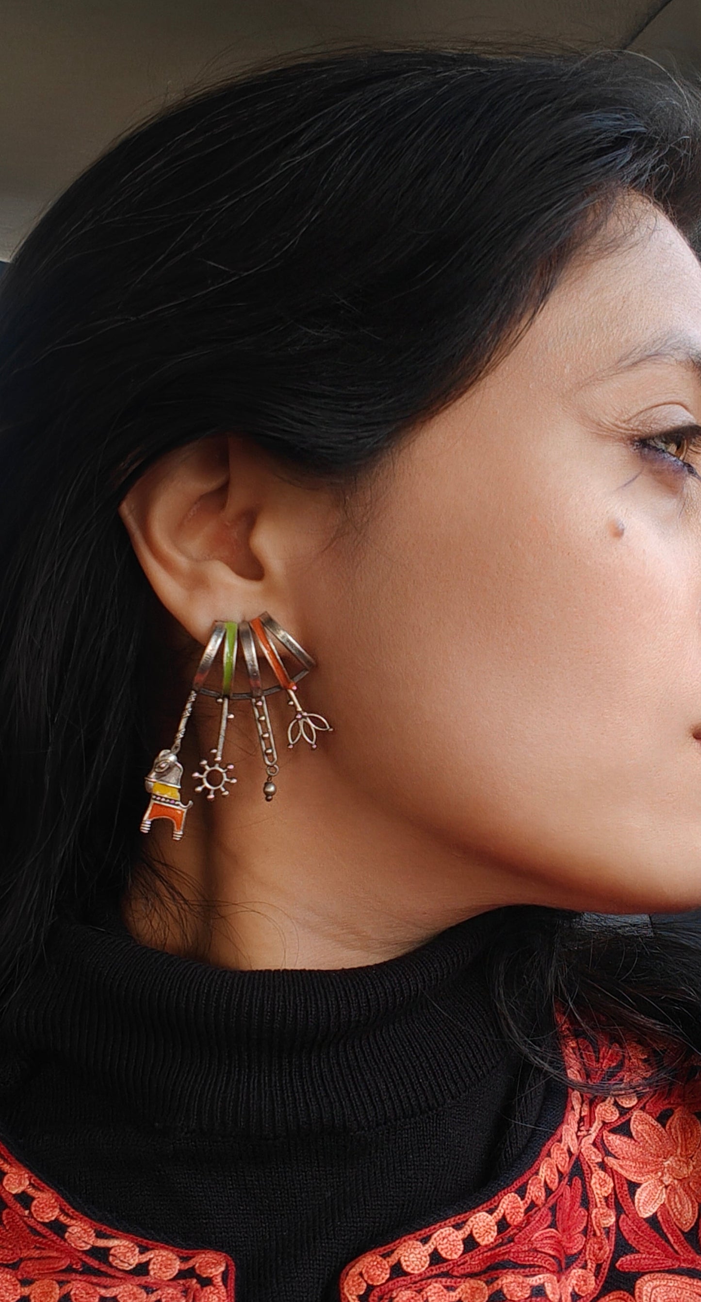 The Warrior Princess and Her Dress: Mismatched Earrings