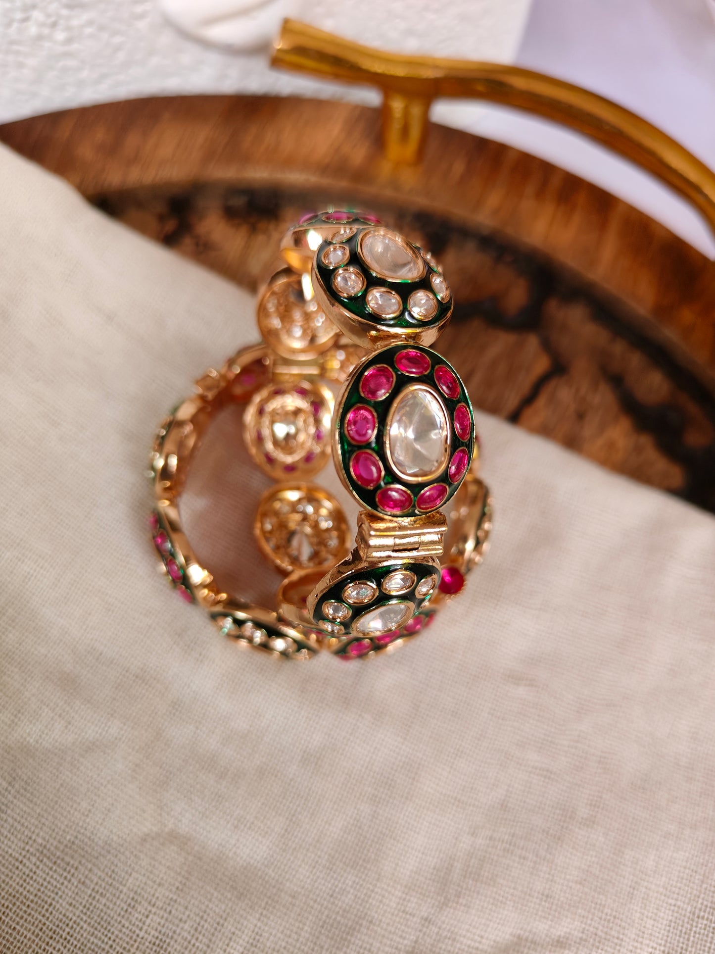 Naveli Bangles