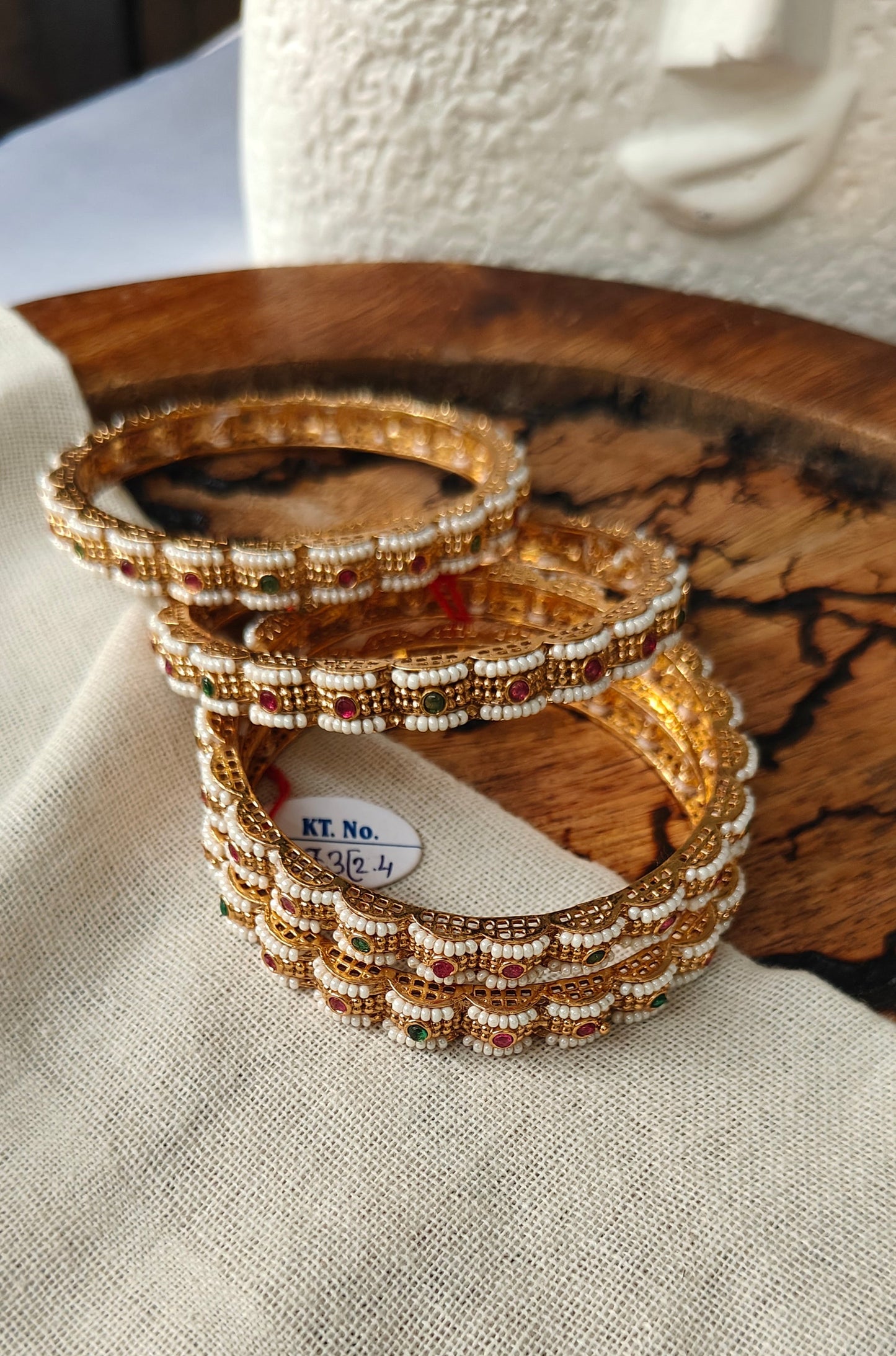 Shail Bangles (Pair of 4 bangles)