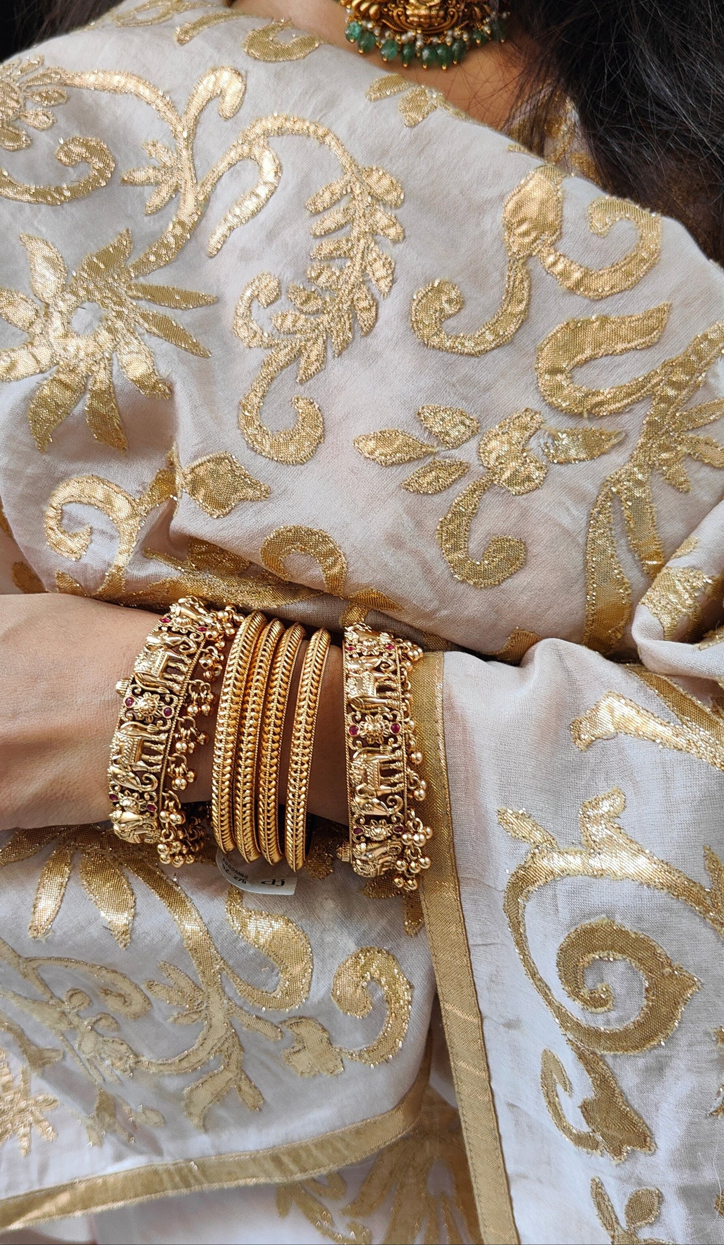 Gajah Kadas with Ghunghroos in 18kt Gold Polish