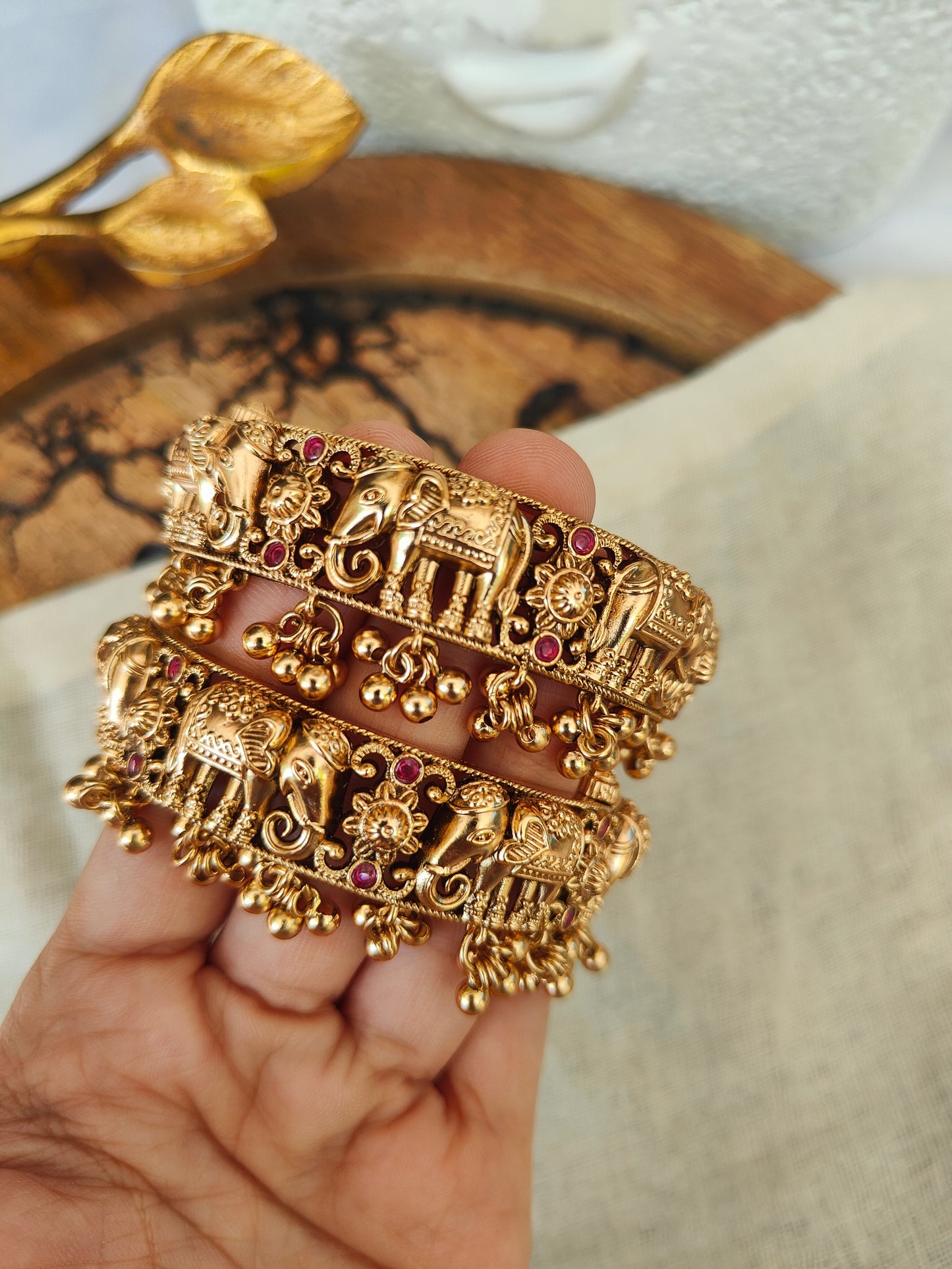 Gajah Kadas with Ghunghroos in 18kt Gold Polish