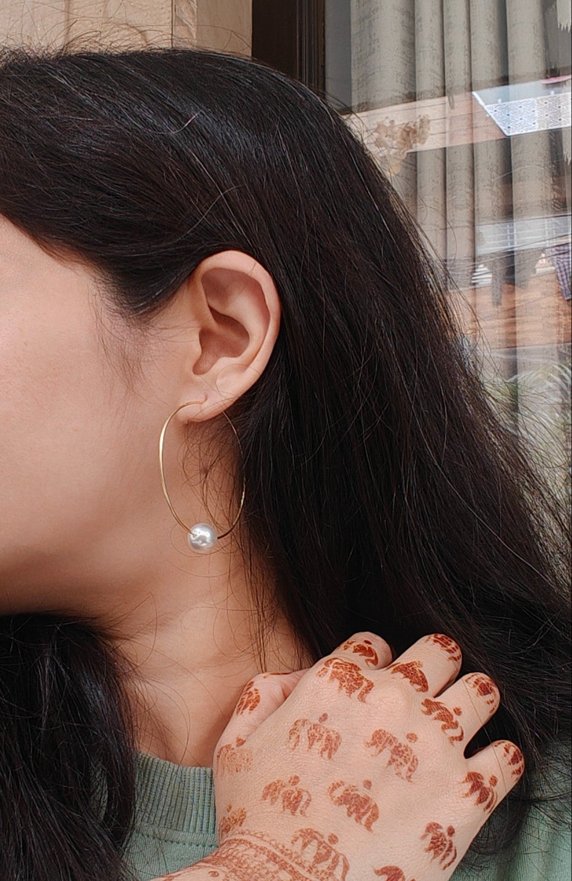 Elara Hoops