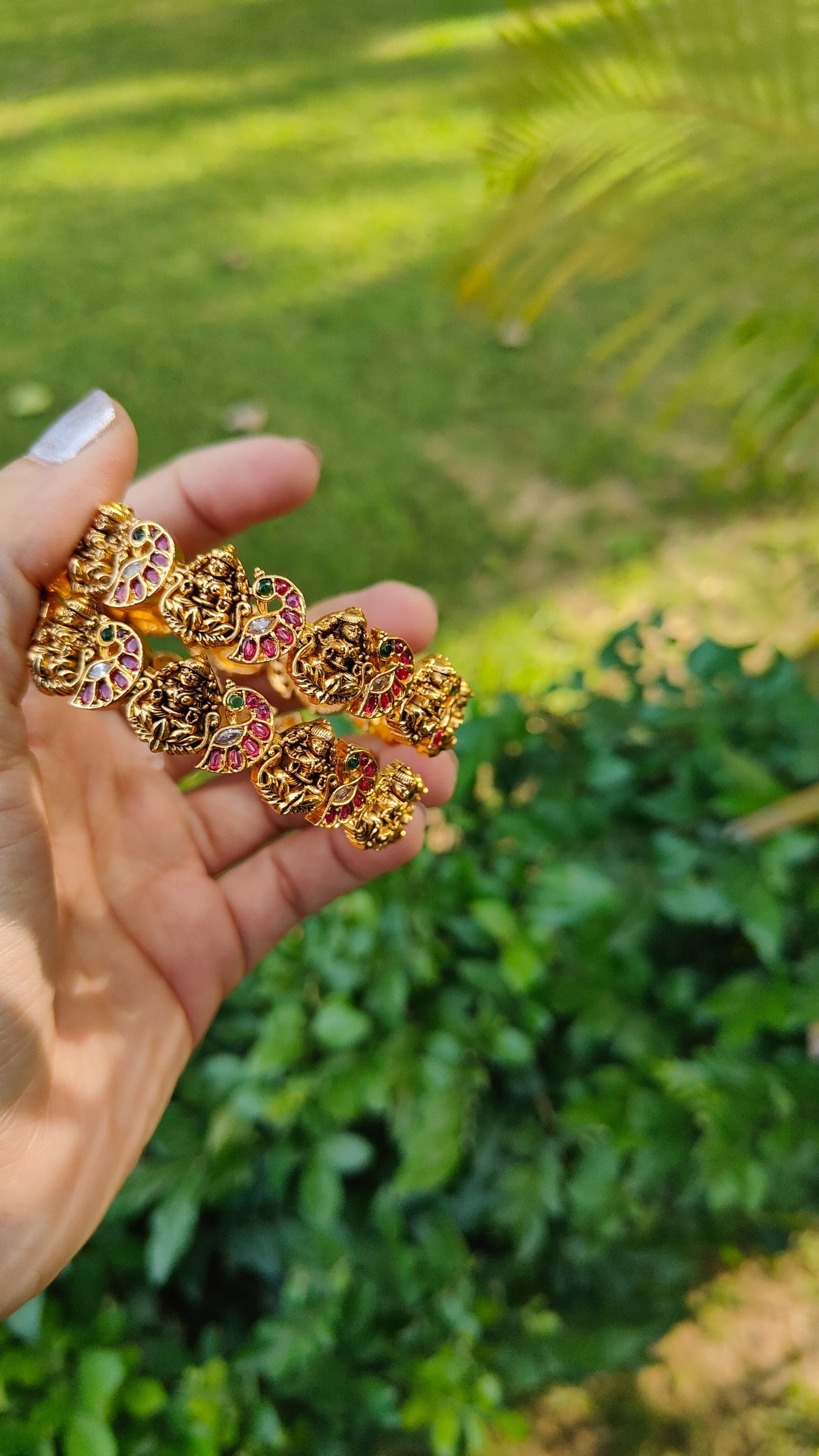 Vaidehi Temple Bangles (Set of Two)
