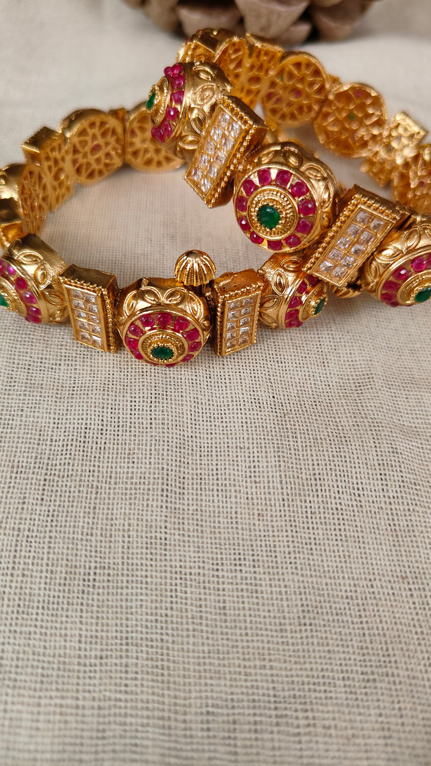 Gayatri Bangles