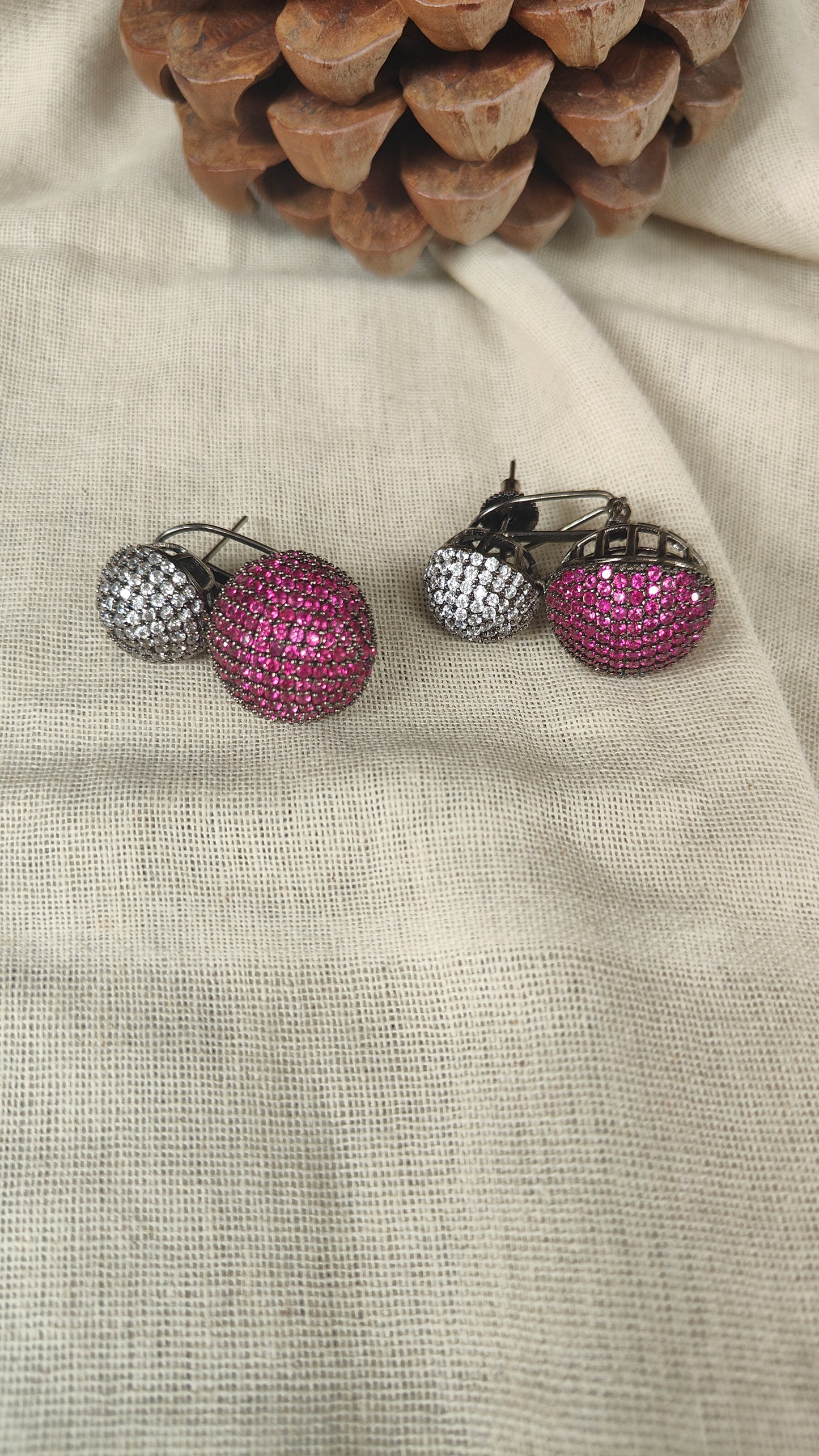 Double Baubles