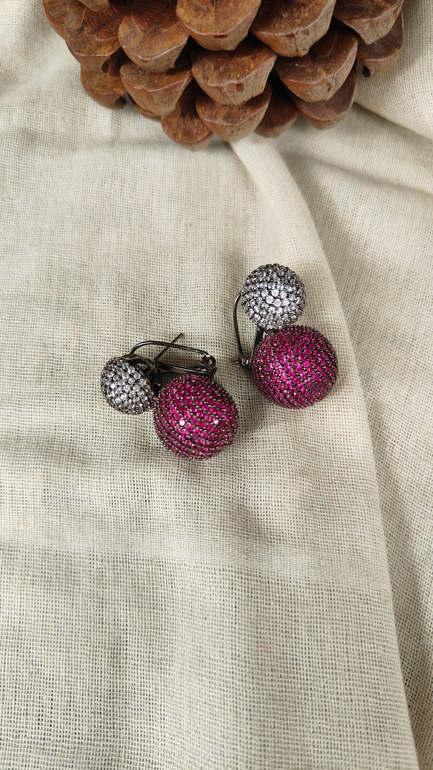 Double Baubles