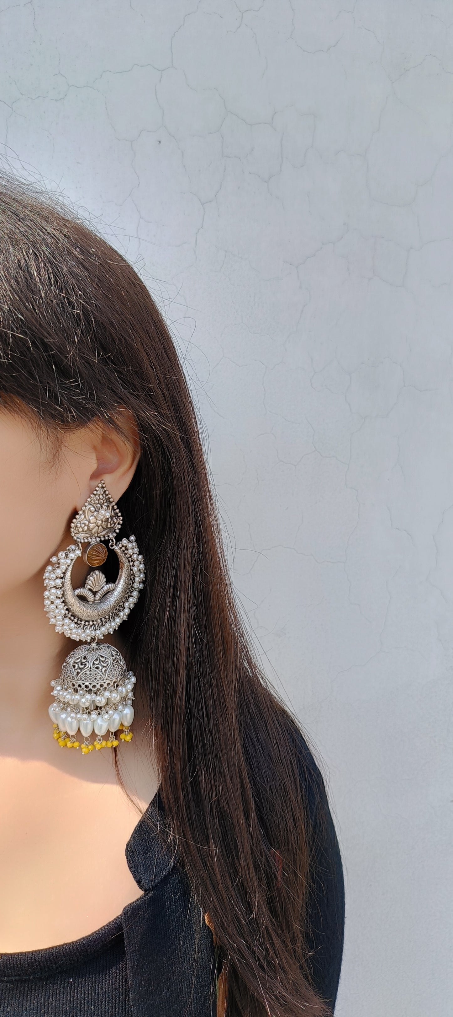 Naaz Saanjh Jhumkas