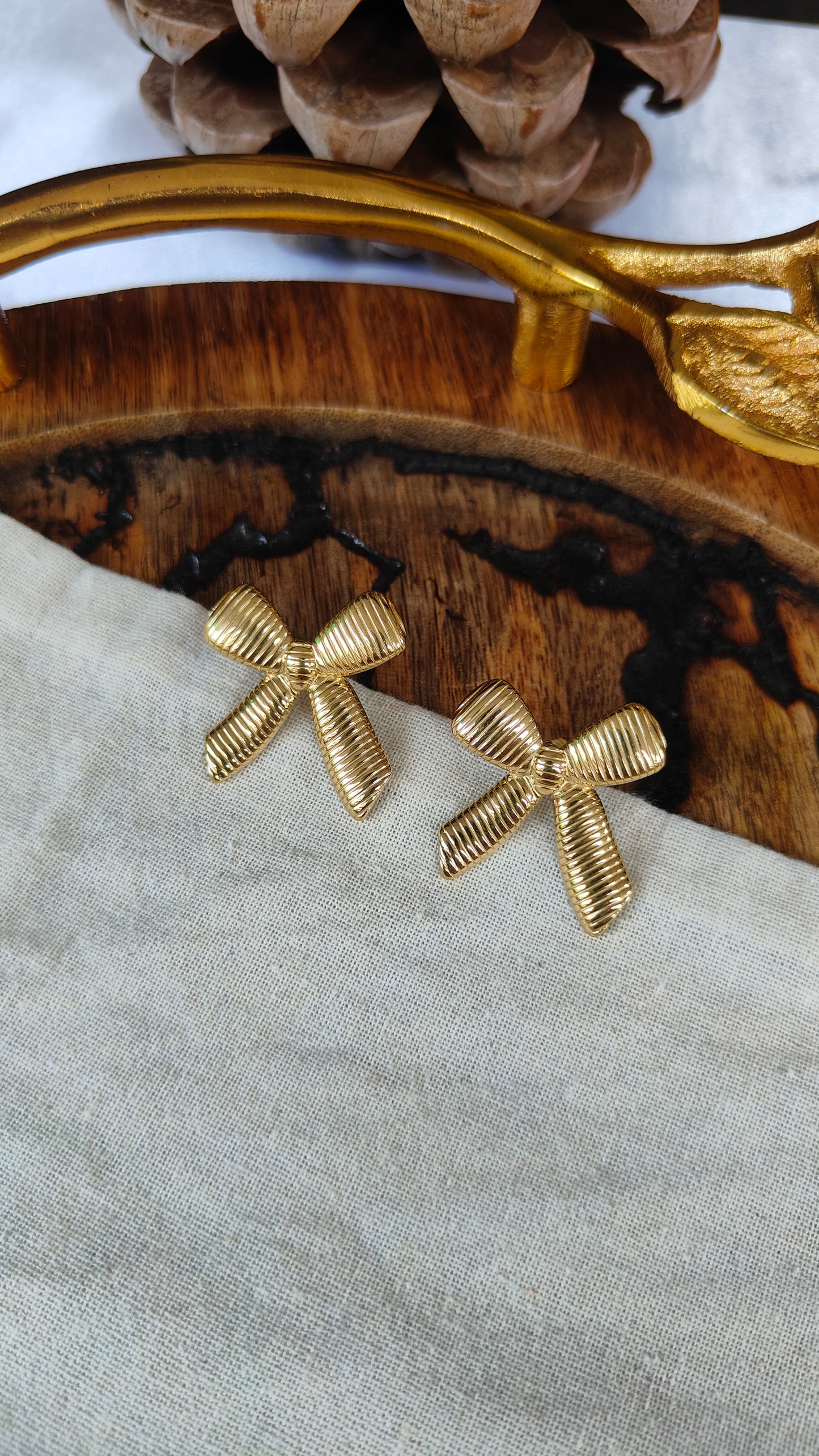 Bow Studs