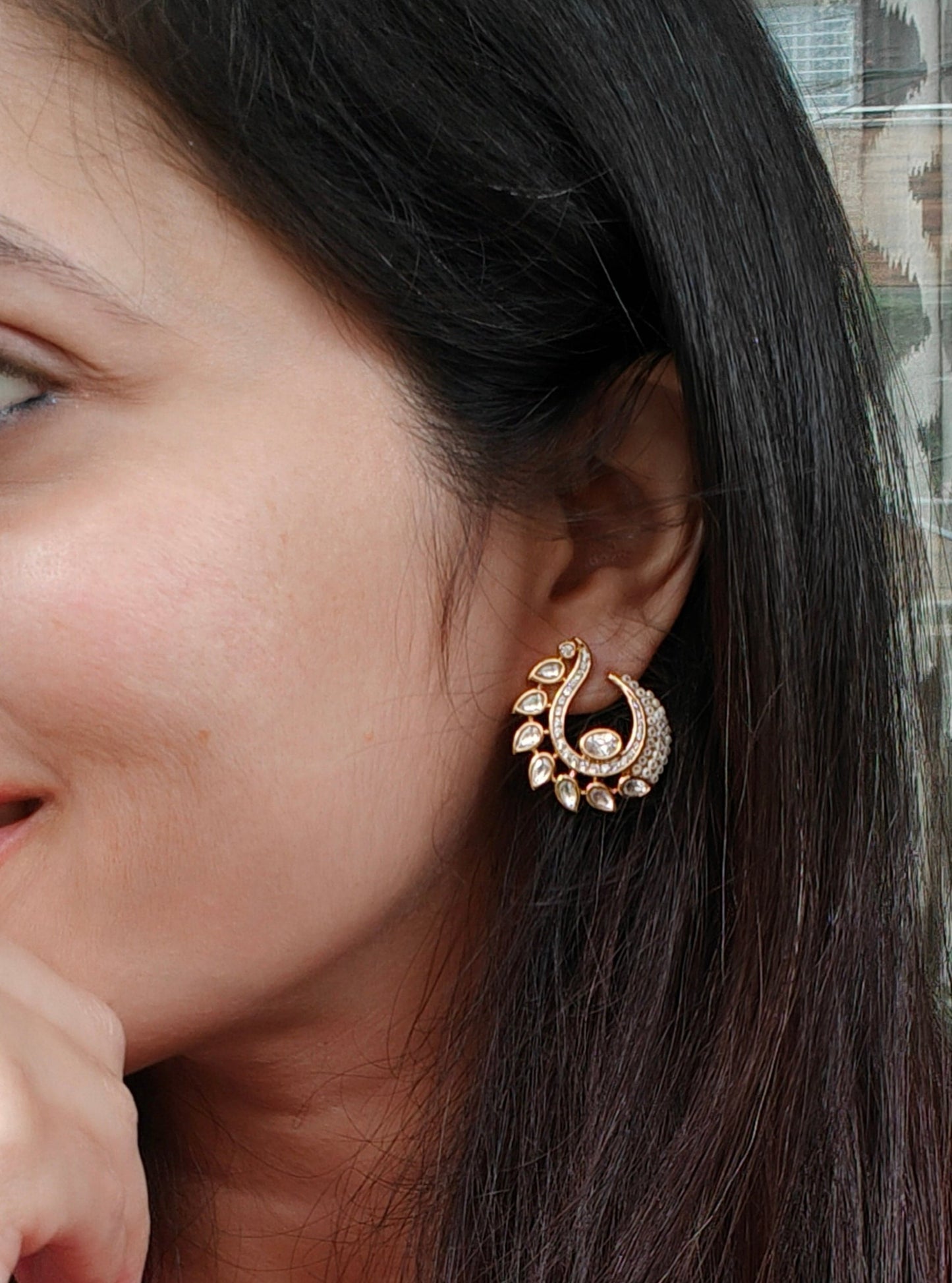 Vahini Studs