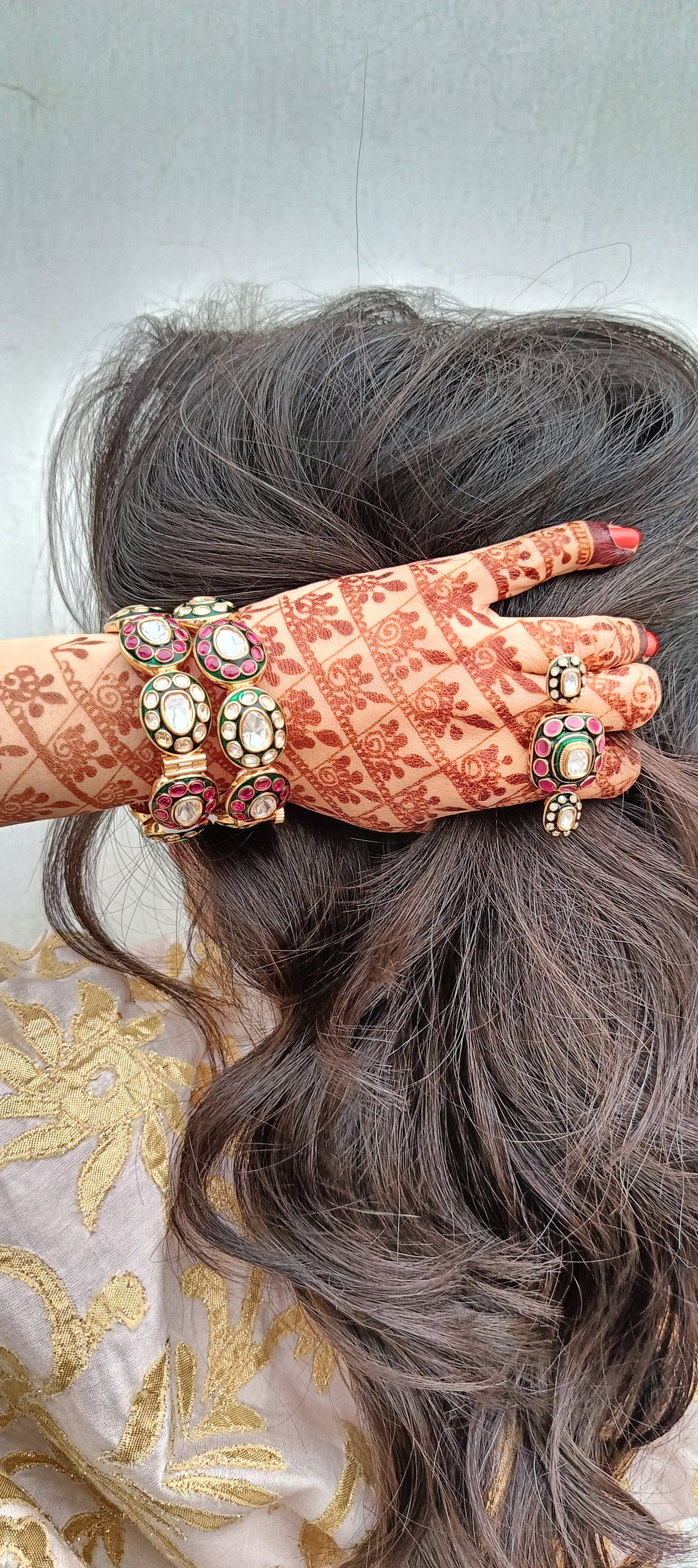 Naveli Double Finger Ring