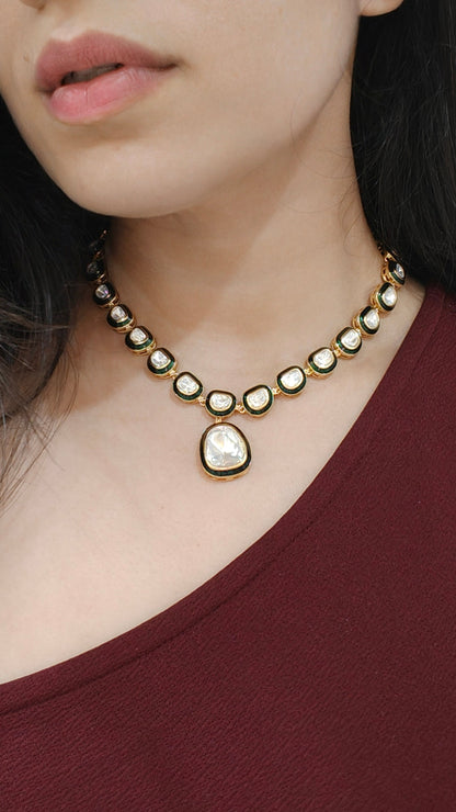 Atri Polki Necklace Set