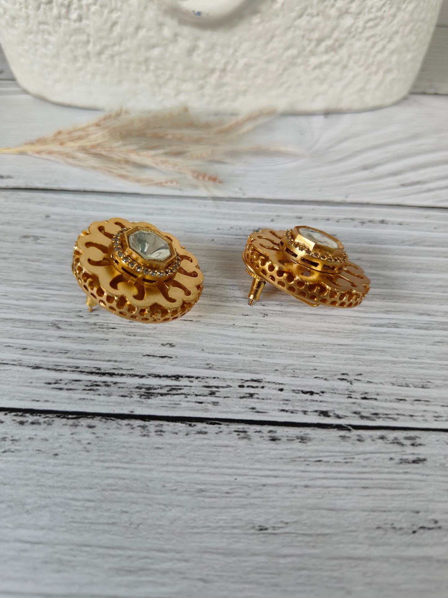 Sirohi Studs