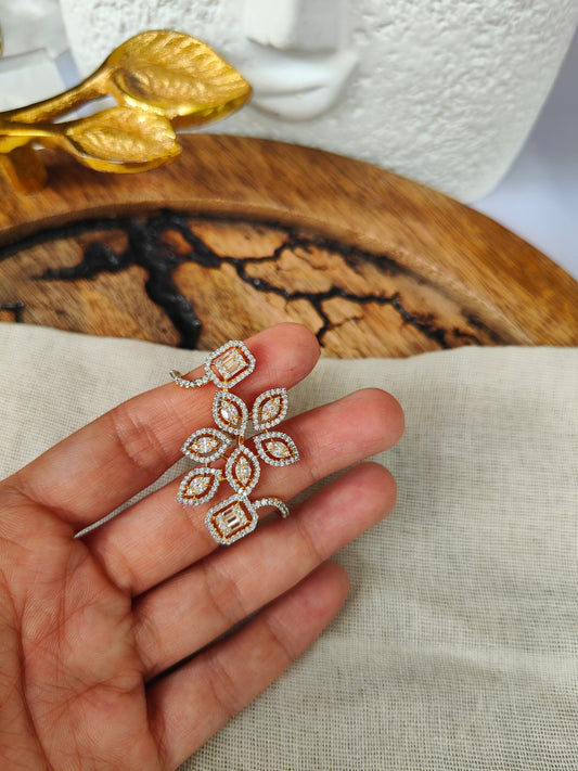 Wind Chime Two Finger Ring