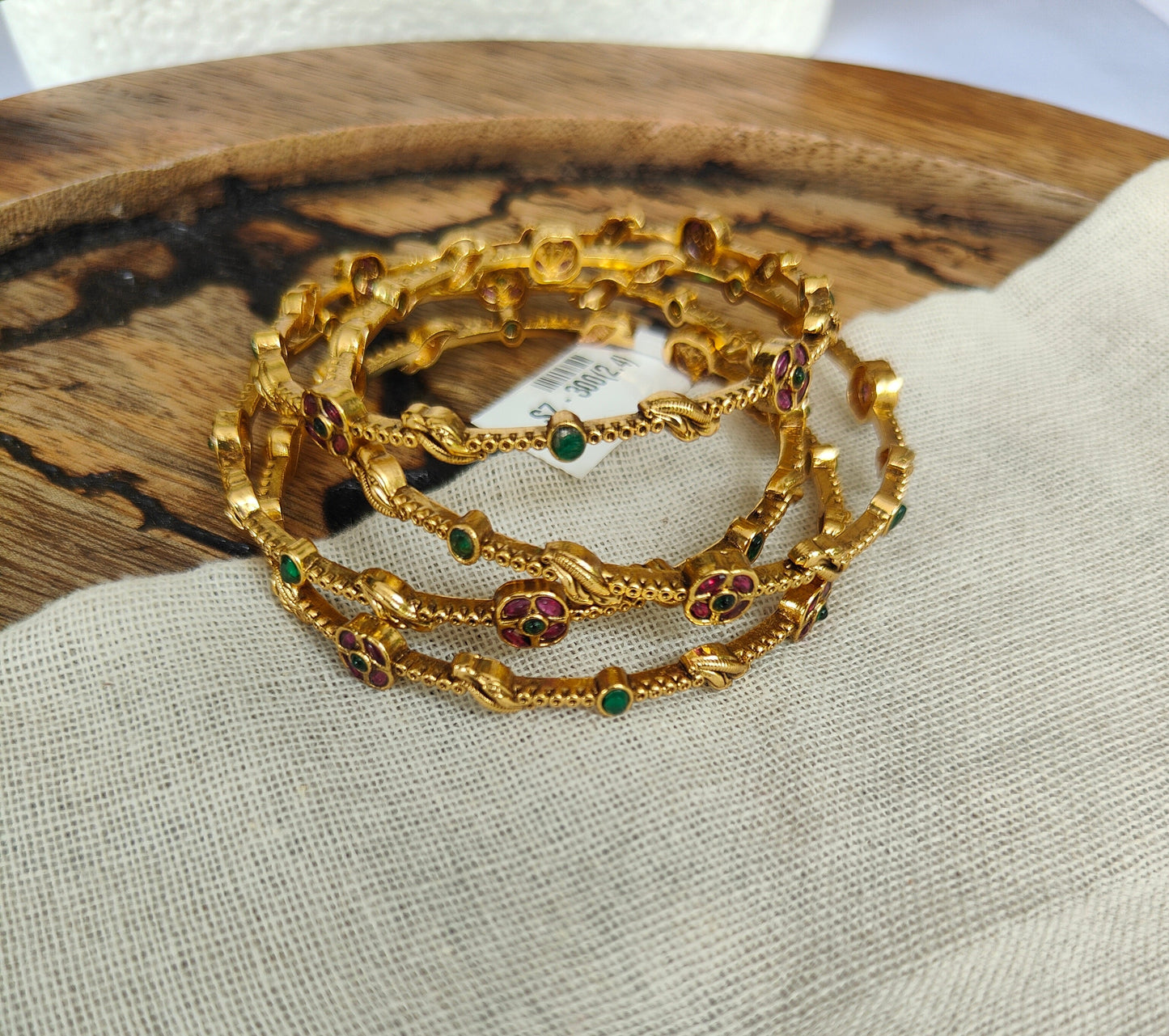 Sunehri Bangles