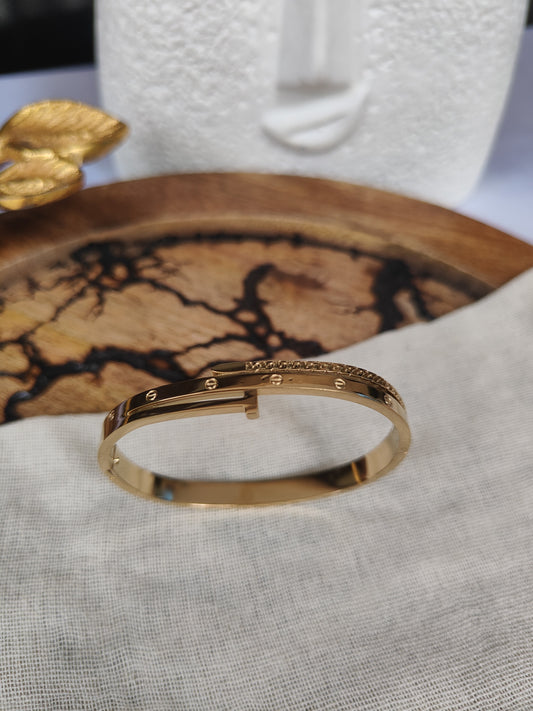 Cartie and Nail Bangle