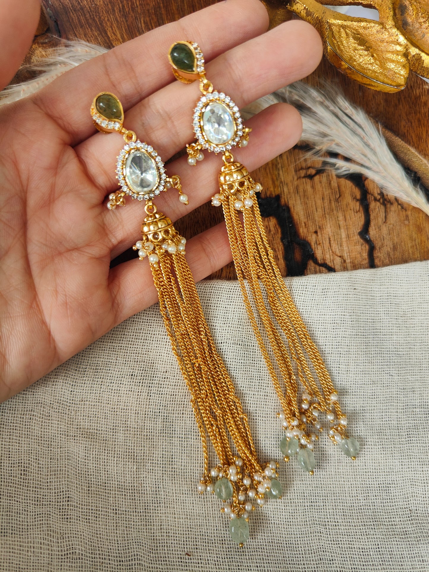 Gulnaar Kashmiri Jhumkas