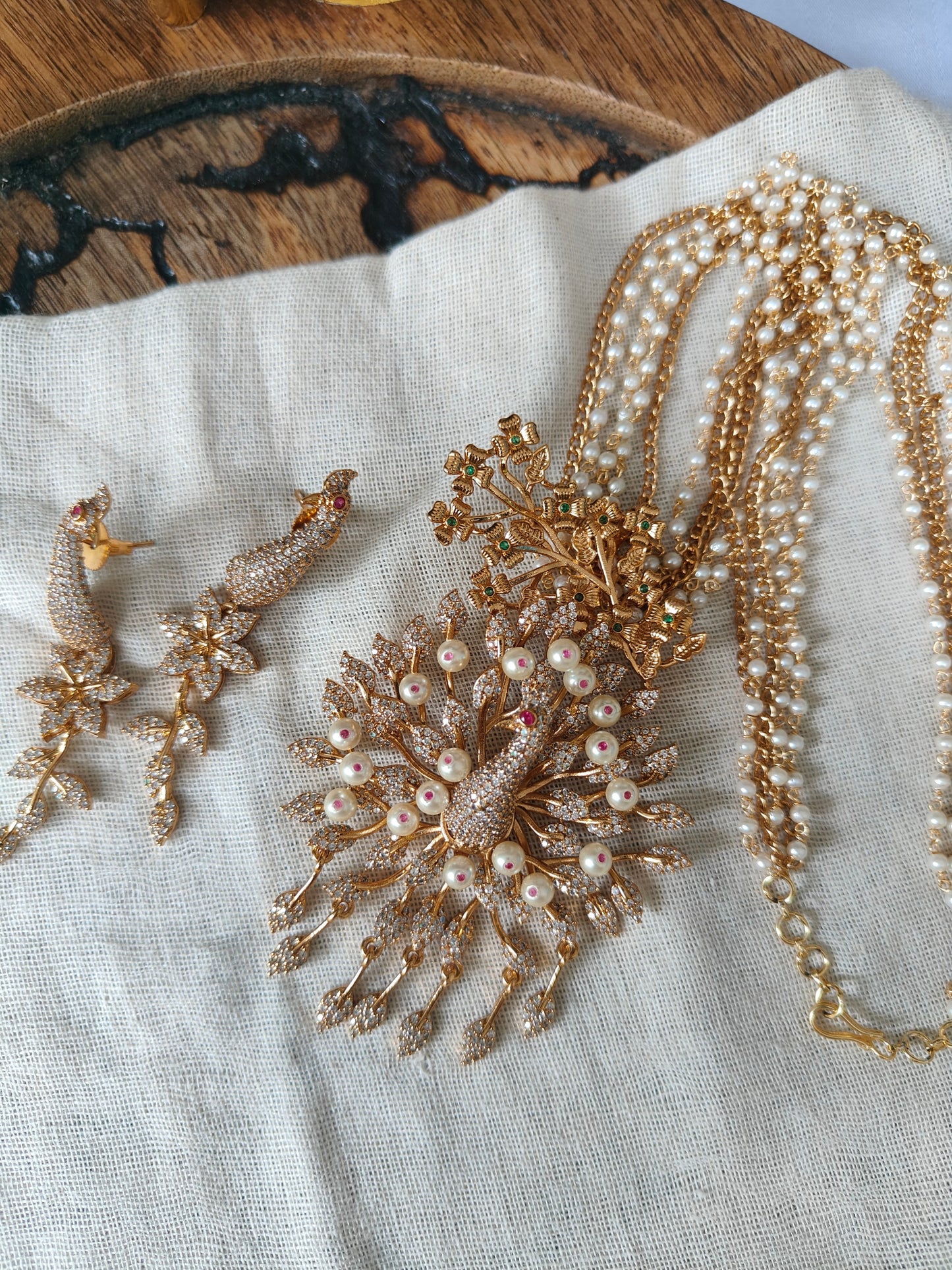 Mayura Set