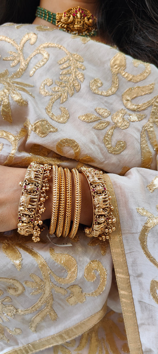Surahi Bangles