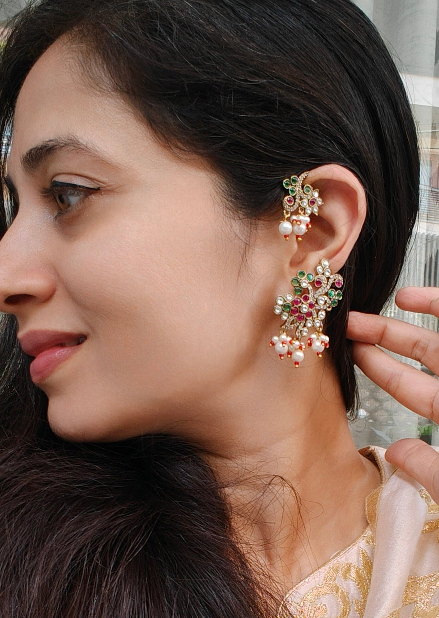 Sitara Kaanphool