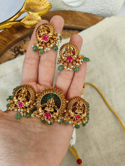 Ramaa Choker Set