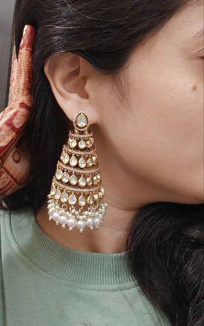 Amira Kundan Jhumka Earrings