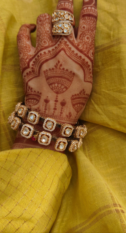 Aarohi Bangles