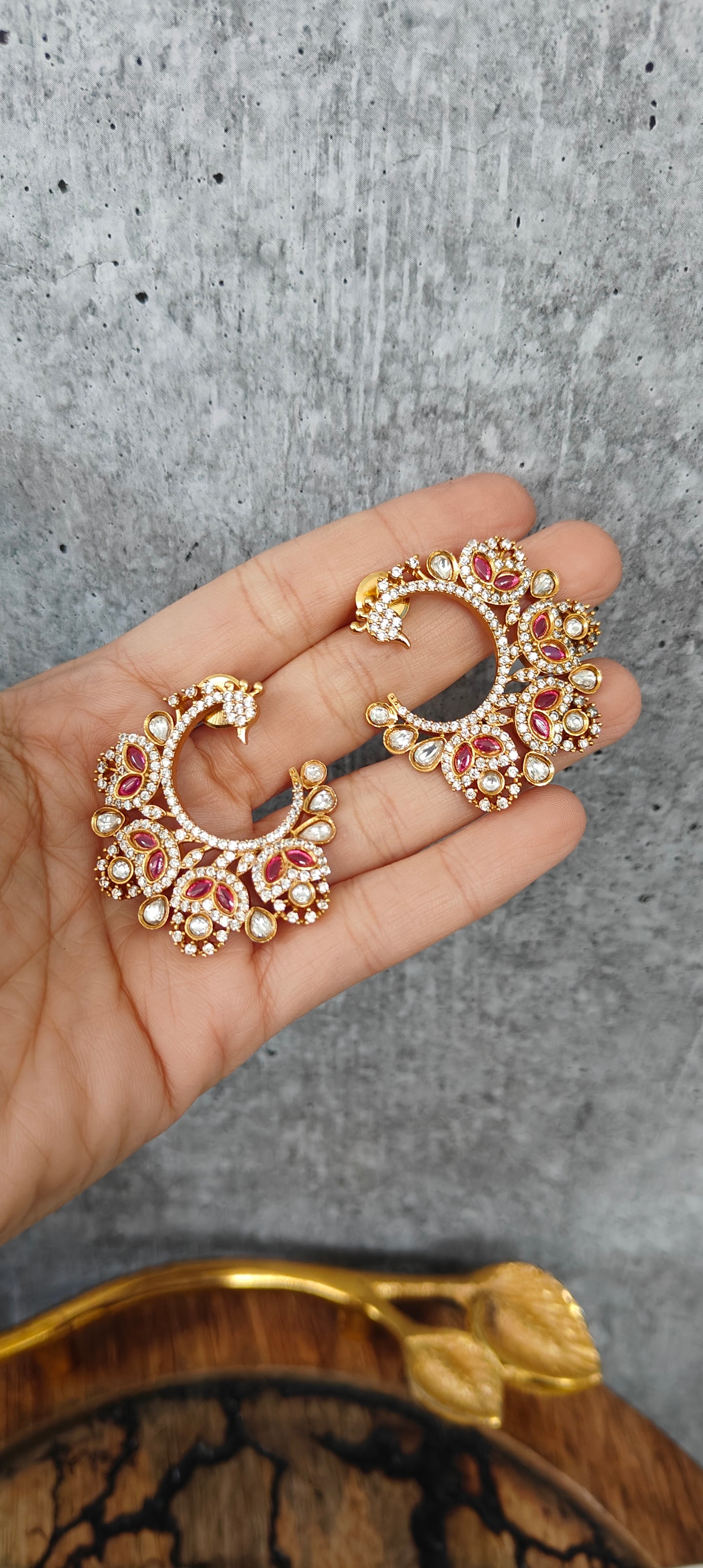 Surmayi Hoops