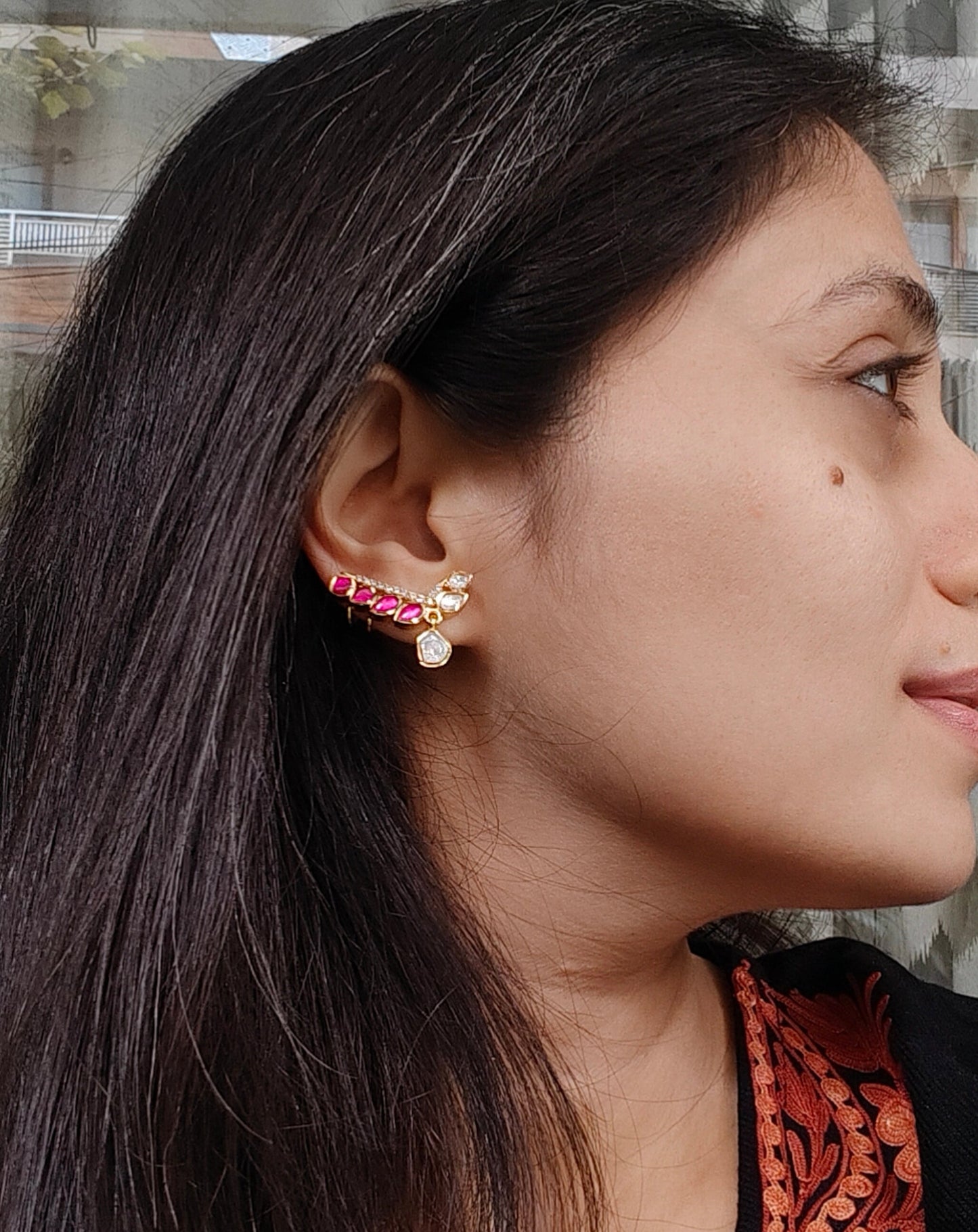 Shabri Earcuff