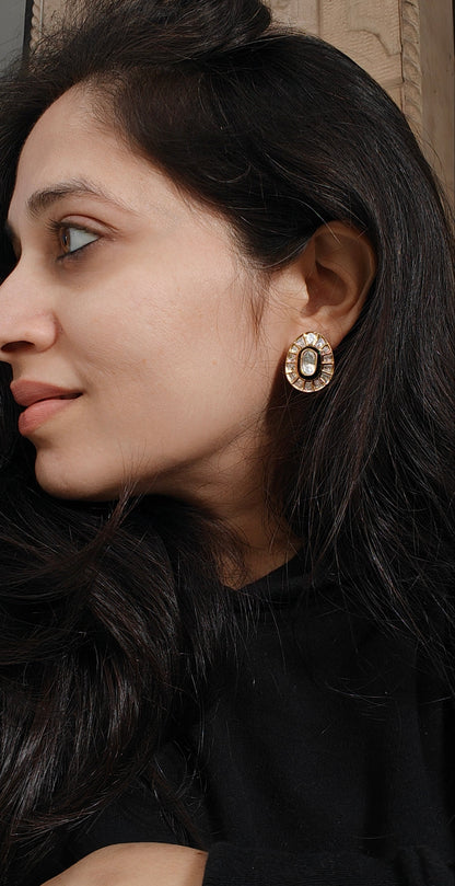 Veera Studs