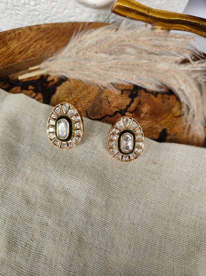 Veera Studs