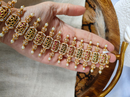 Zeenat Gold Bracelet