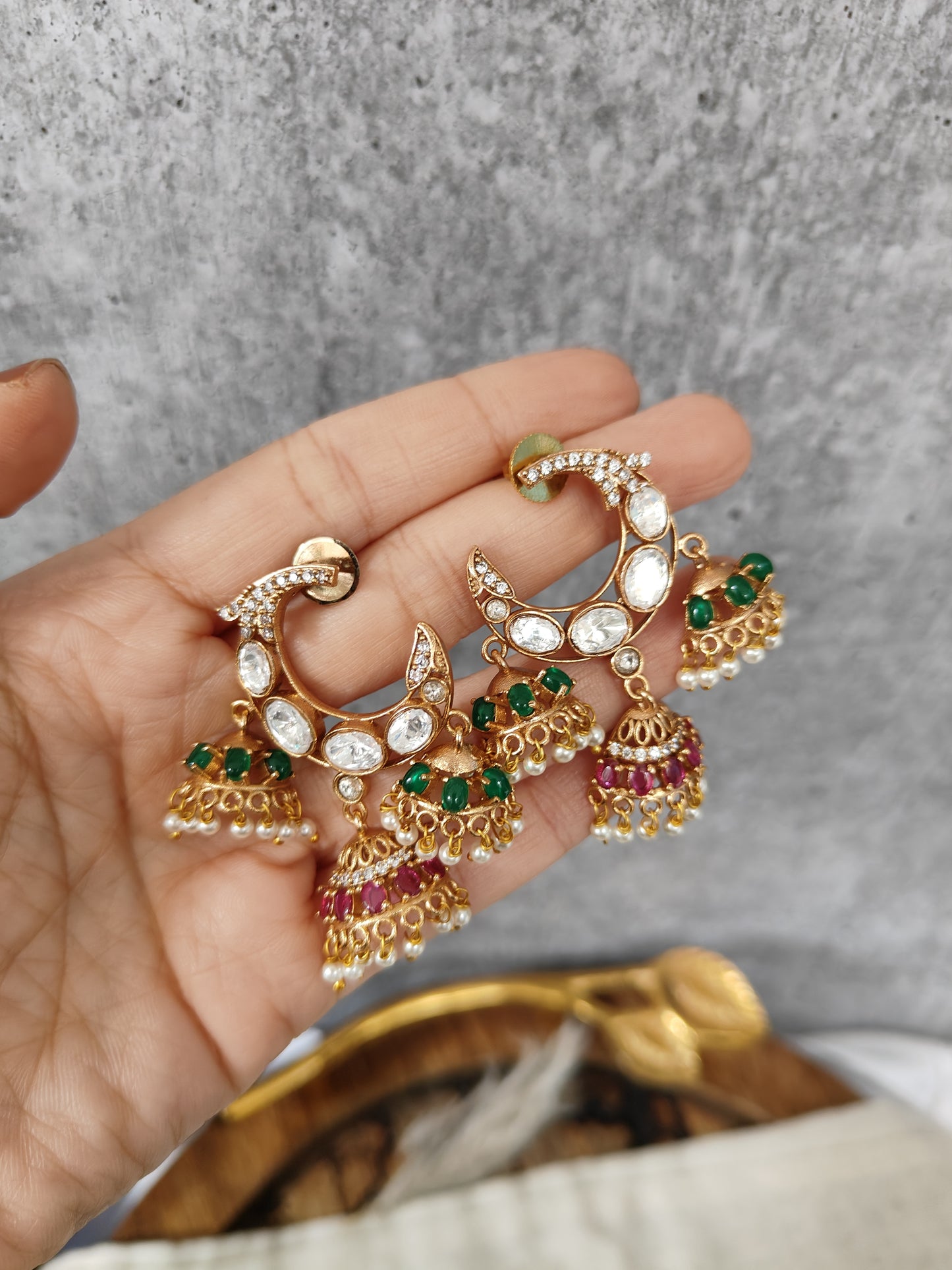Suhana Kundan Earrings