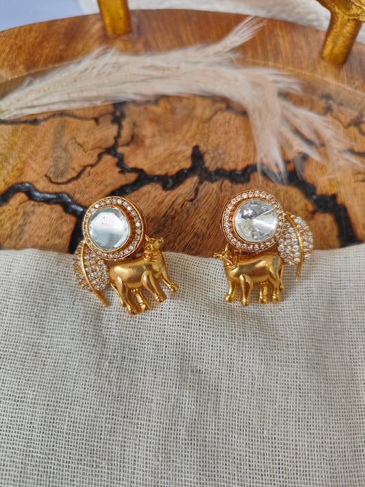 Gajraj Kundan Stud Earrings