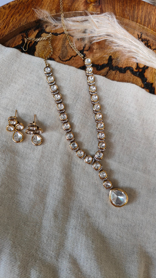 Aafiya Polki Drop Necklace Set