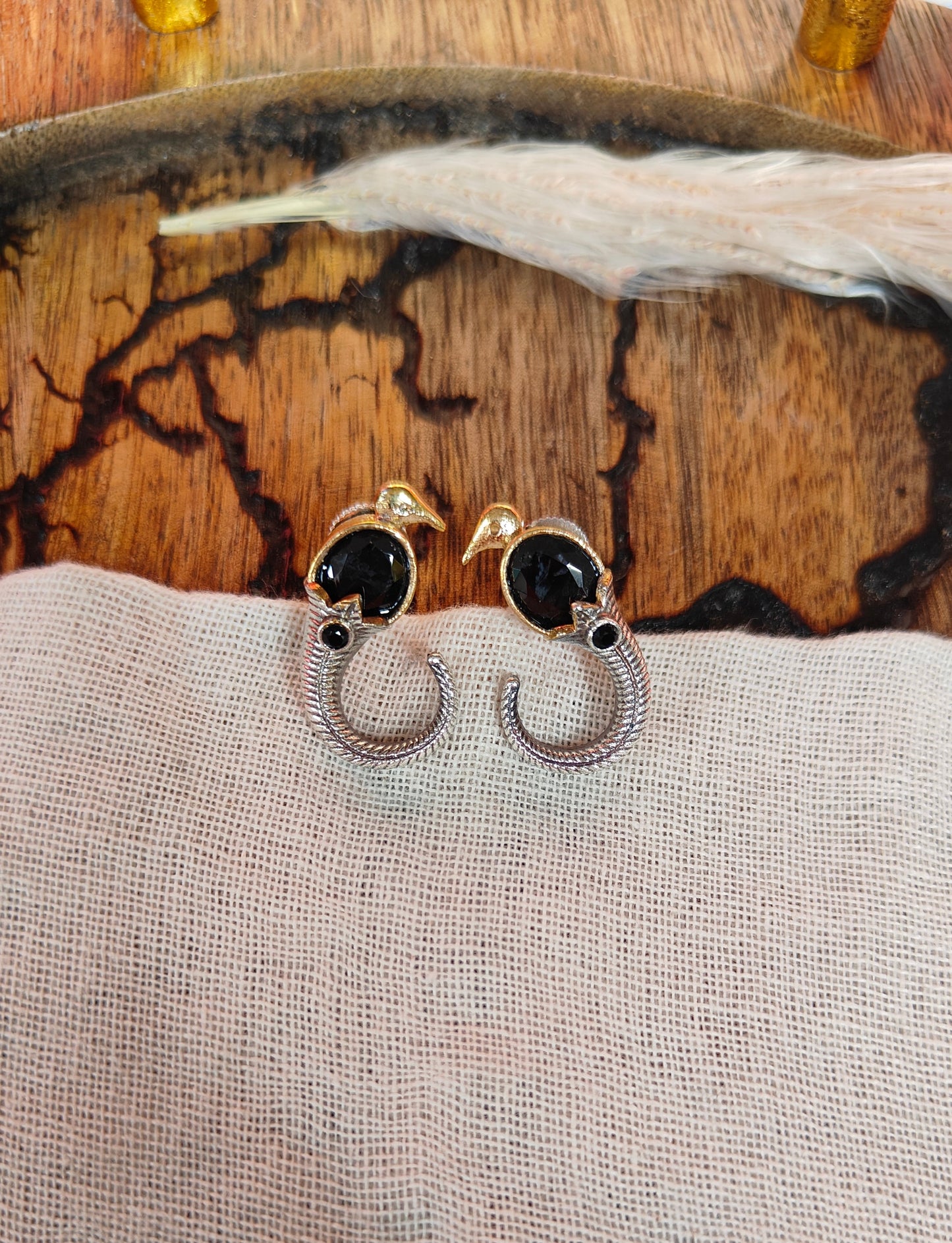 Chidiya Studs