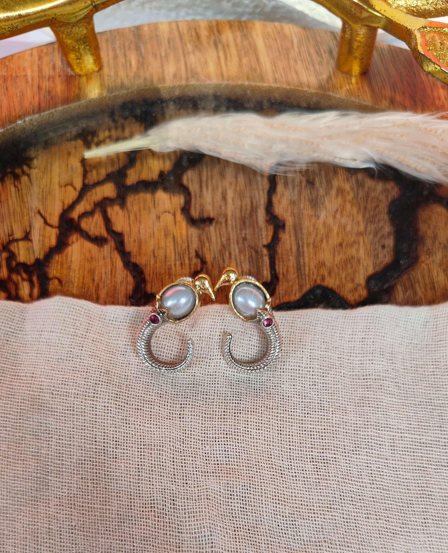 Chidiya Studs