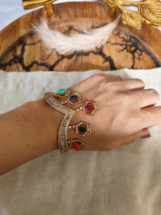 Aarika Bracelet – Size 2.2