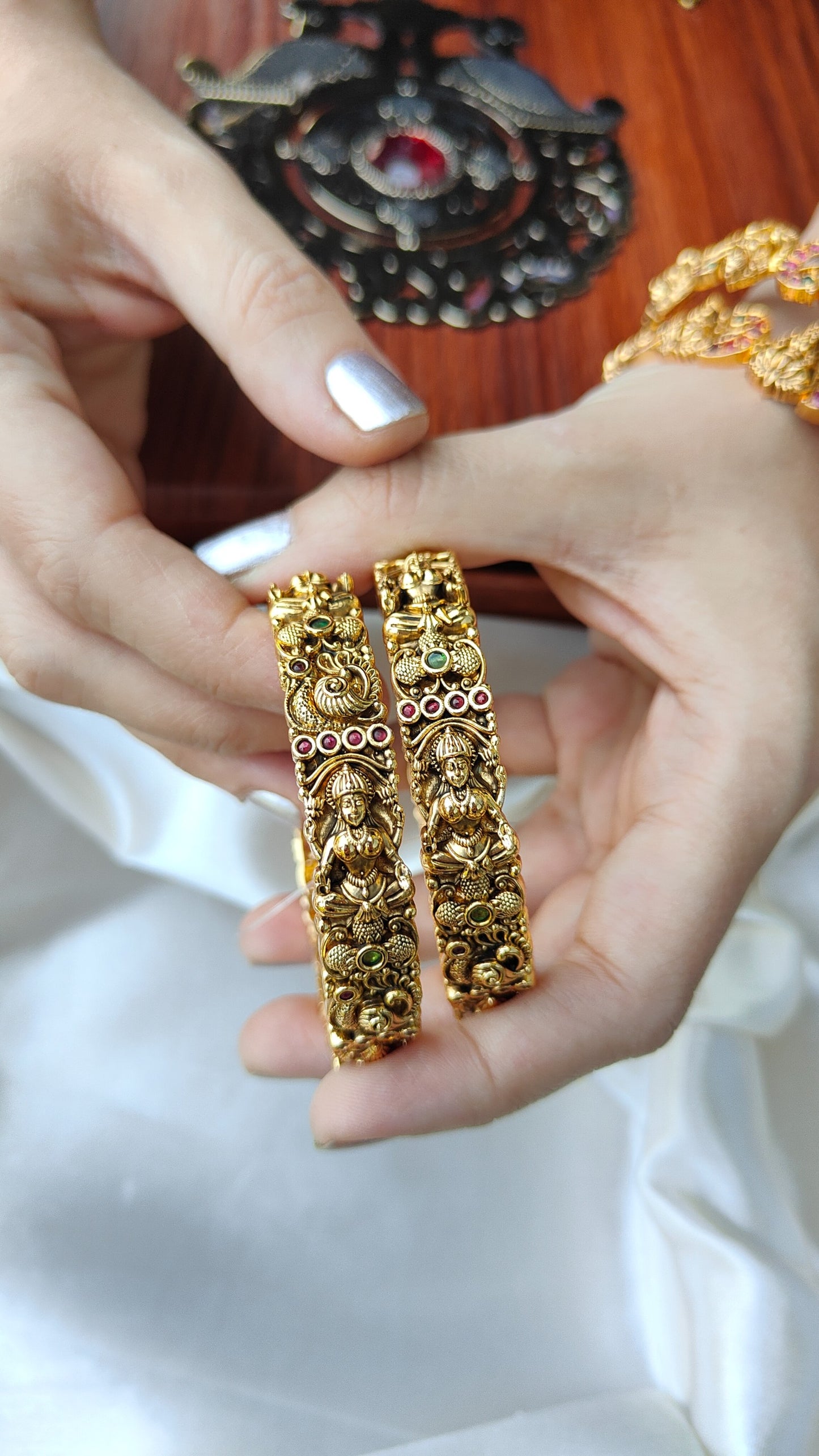 Devi Antique Kada Set of two