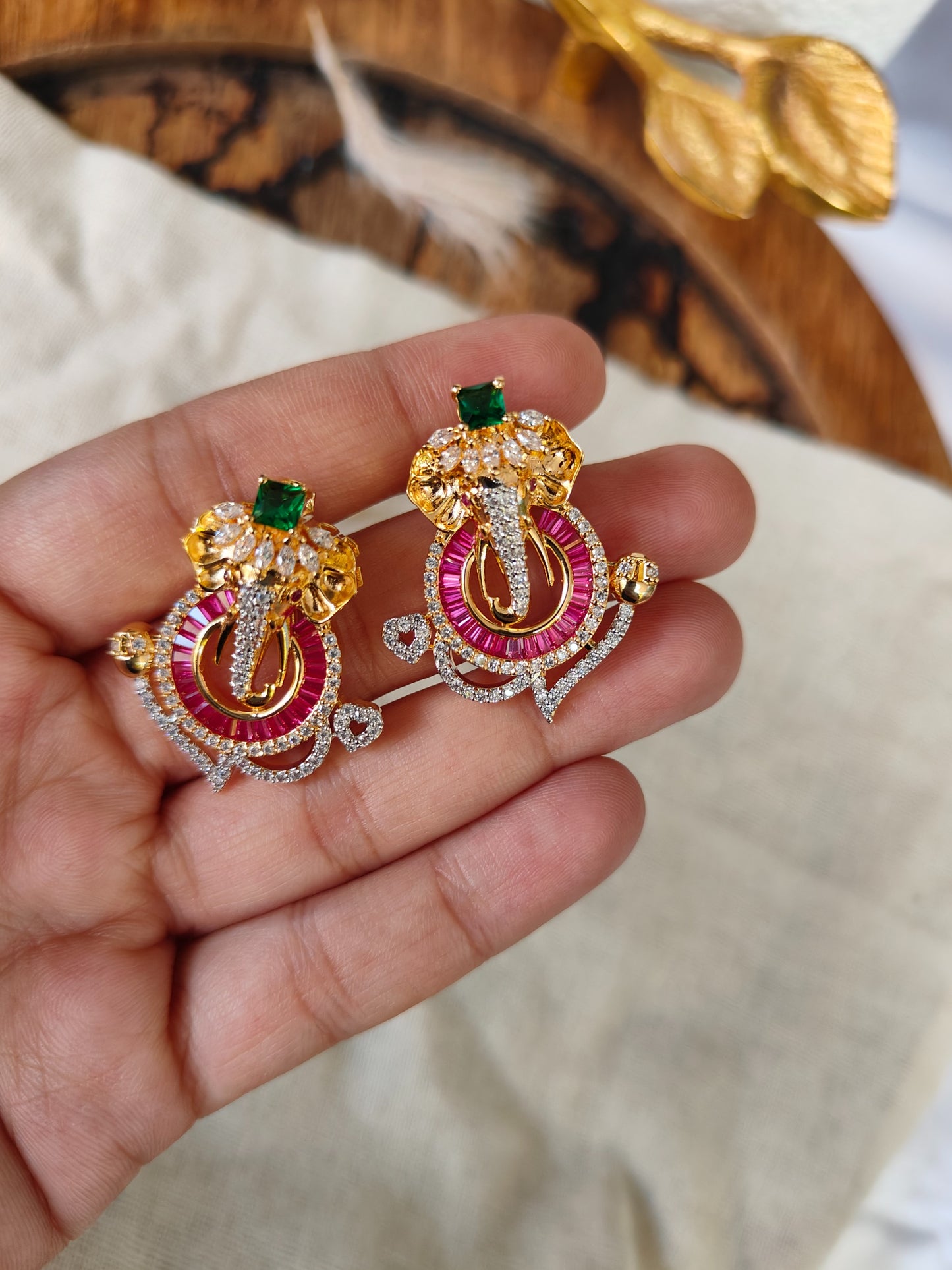 Vighnaharta Necklace Set