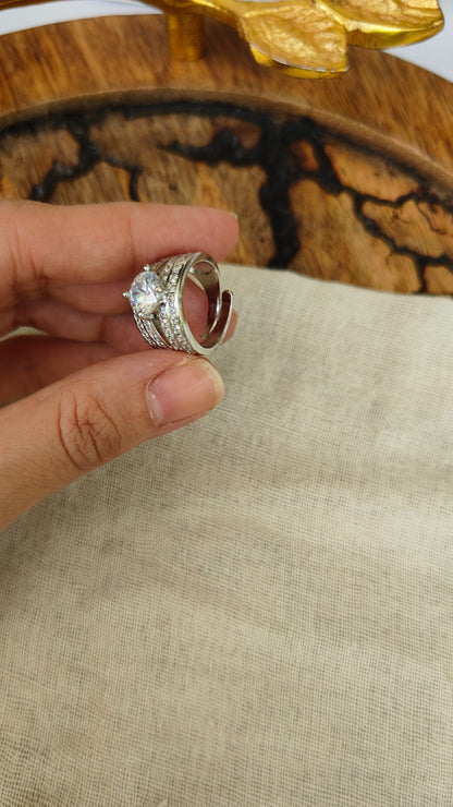 Lumina Adjustable Ring