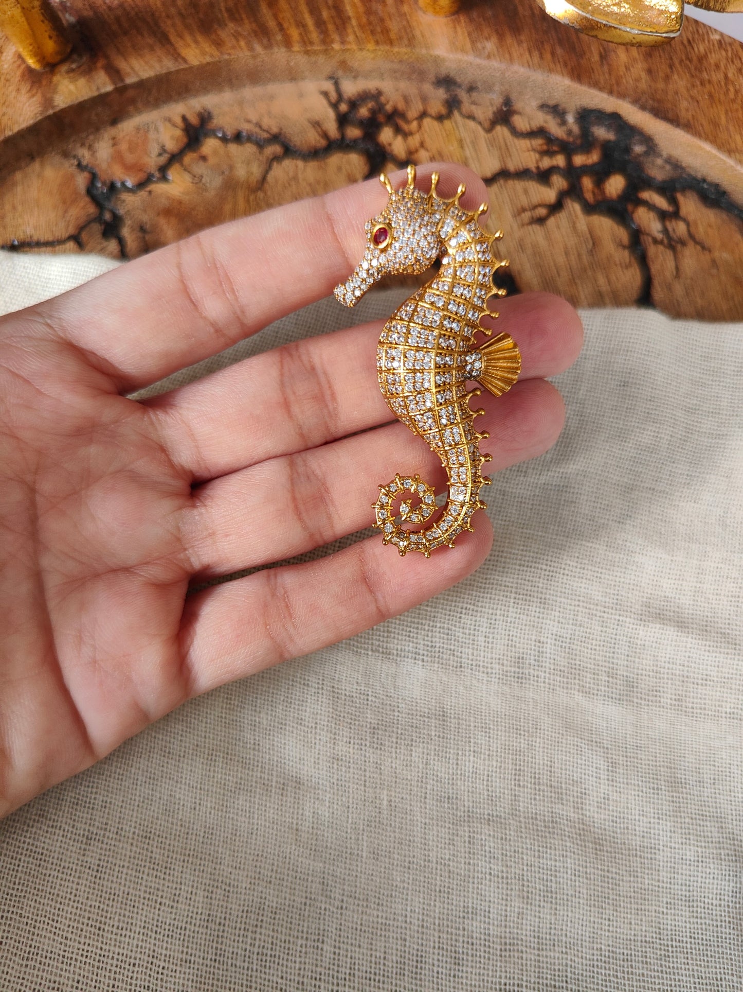 Seahorse Crystal Brooch