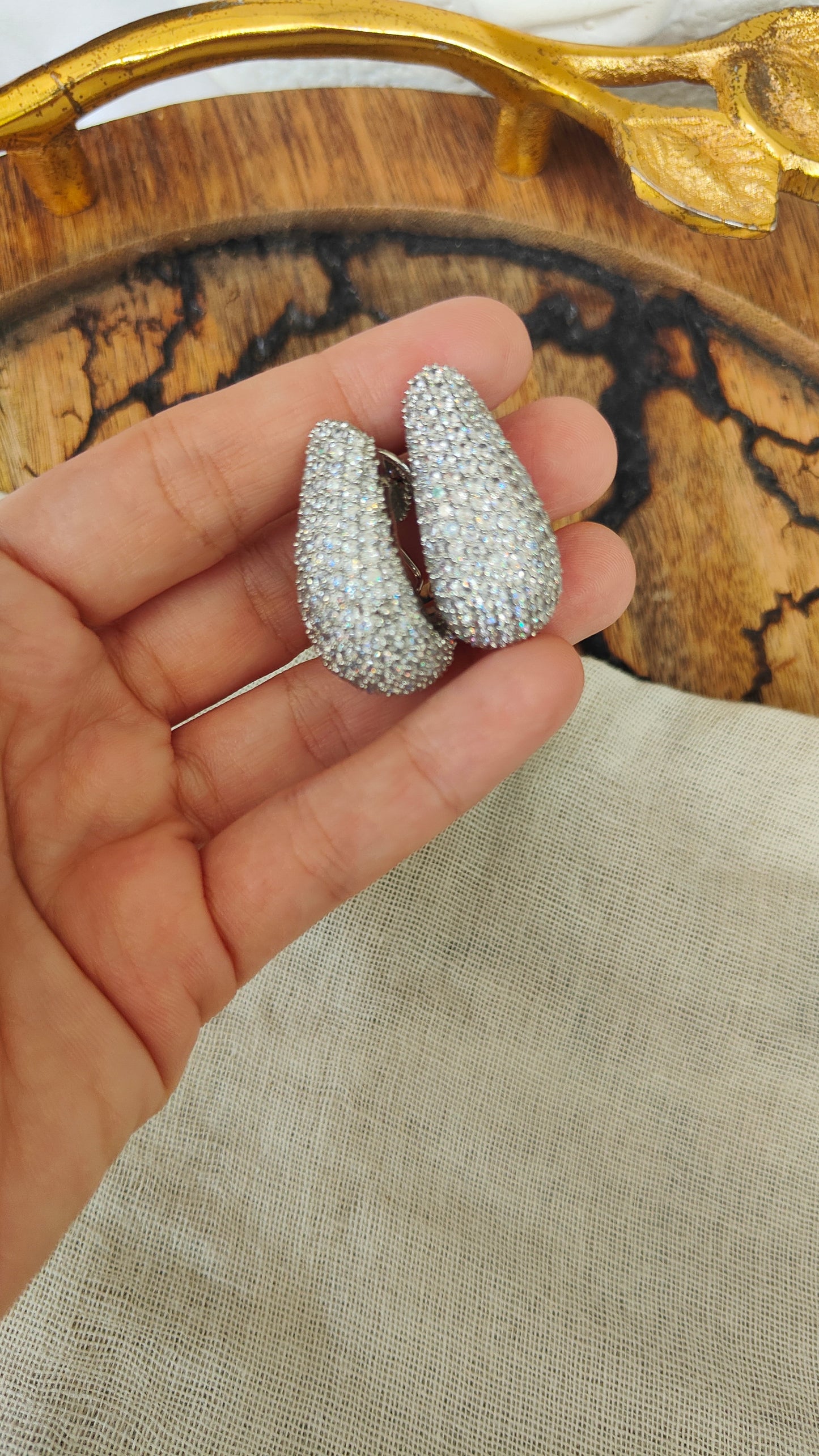 Velora Studs