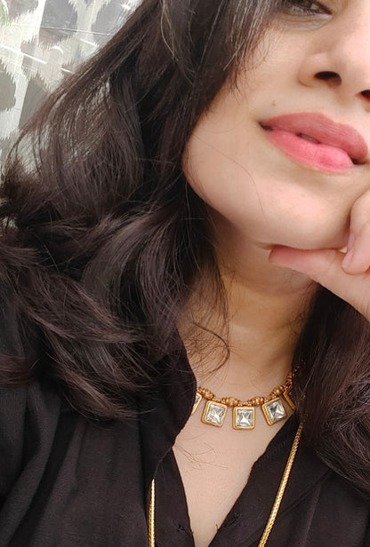 Anvi Square Kundan Necklace Set