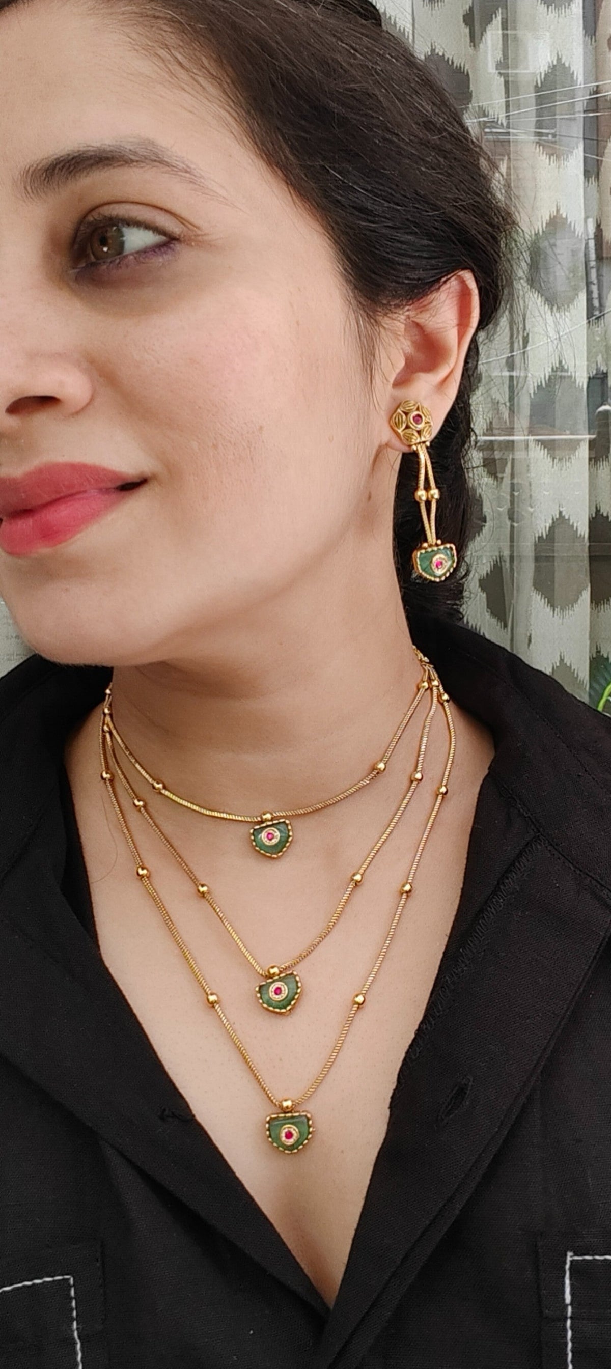 Trilok Layered Necklace Set