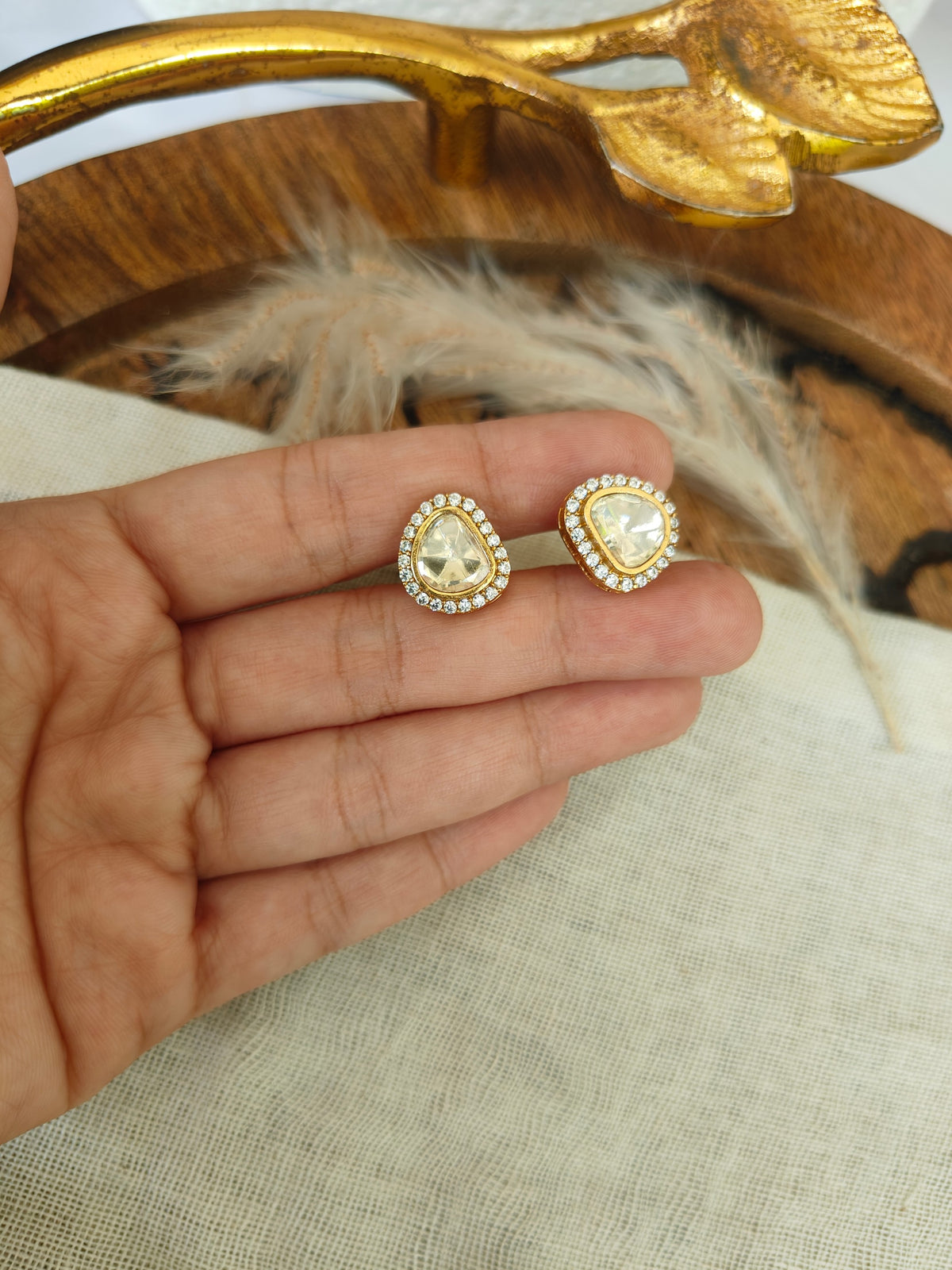 Mia Polki Studs