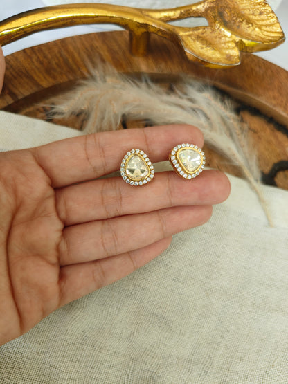Mia Polki Studs