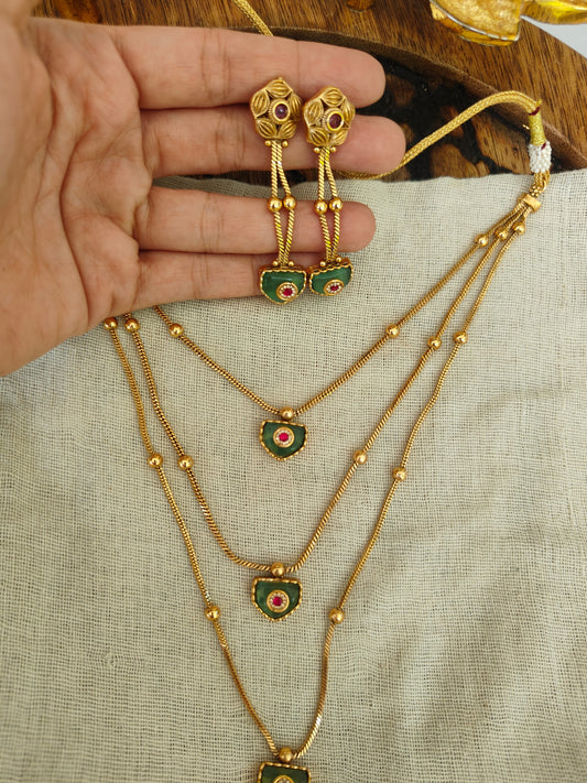 Trilok Layered Necklace Set